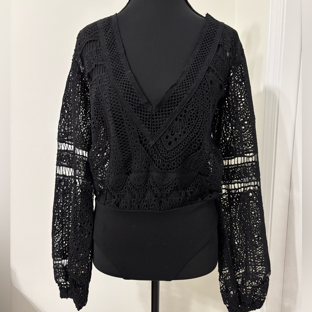 Blue Blush Black Crochet Lace Blouse Bodysuit Size Small